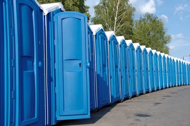 Best Porta potty rental near me  in Victoria, KS